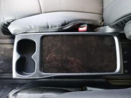 
										TOYOTA VELLFIRE 2011 full									