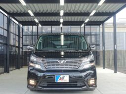 
										TOYOTA VELLFIRE 2011 full									