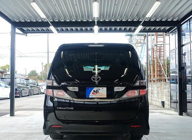 
								TOYOTA VELLFIRE 2011 full									