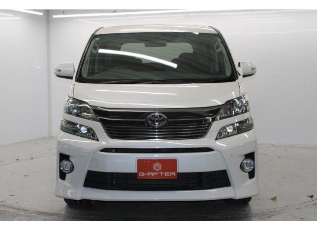
								TOYOTA VELLFIRE 2012 full									