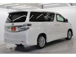 
										TOYOTA VELLFIRE 2012 full									