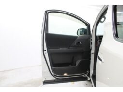 
										TOYOTA VELLFIRE 2012 full									