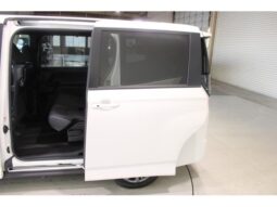 
										TOYOTA VOXY 2024 full									