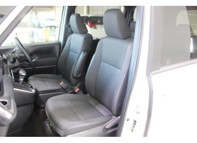 
								TOYOTA VOXY 2024 full									