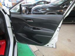 
										TOYOTA C-HR 2023 full									