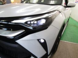 
										TOYOTA C-HR 2023 full									