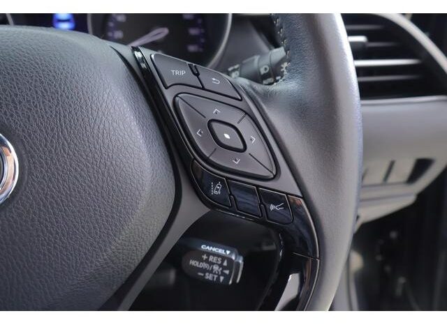 
								TOYOTA C-HR 2023 full									