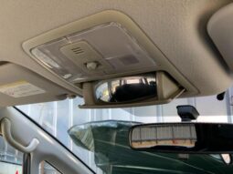 
										TOYOTA VOXY 2012 full									