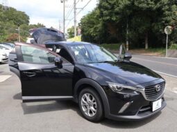 
										MAZDA CX-3 full									