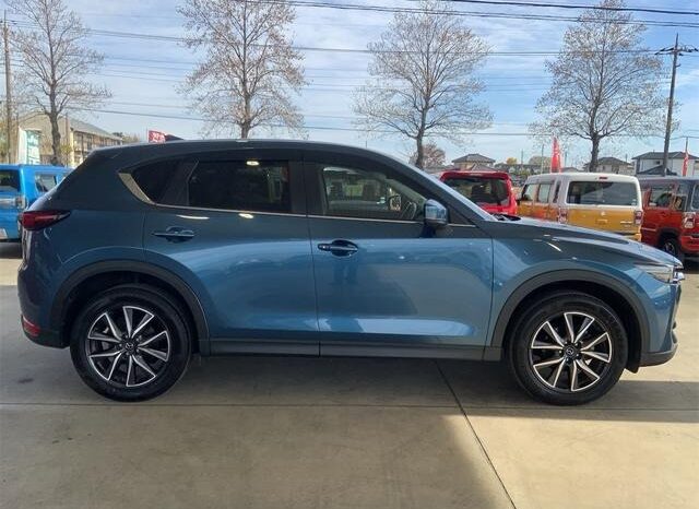 
								MAZDA CX-5 full									