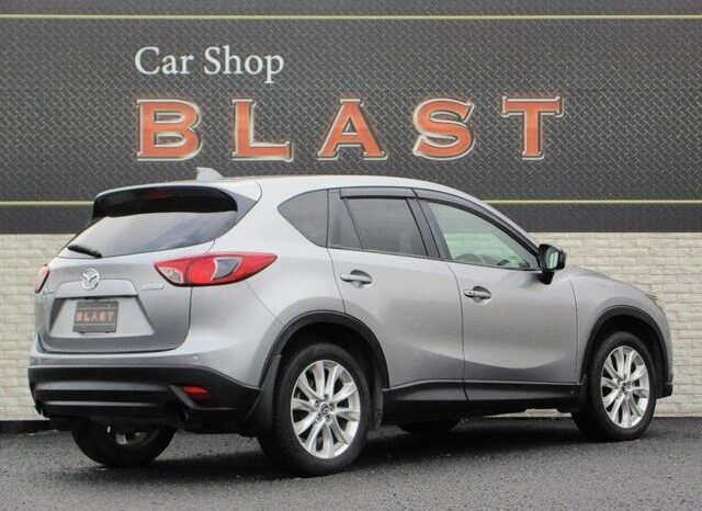 
								MAZDA CX-5 full									