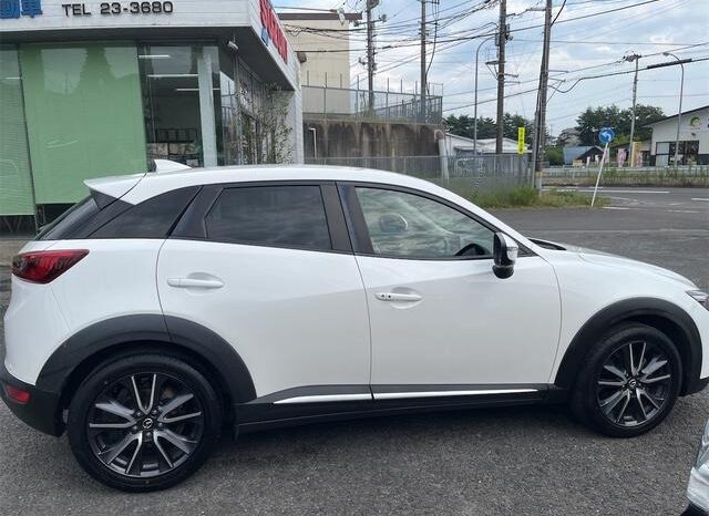
								MAZDA CX-3 full									