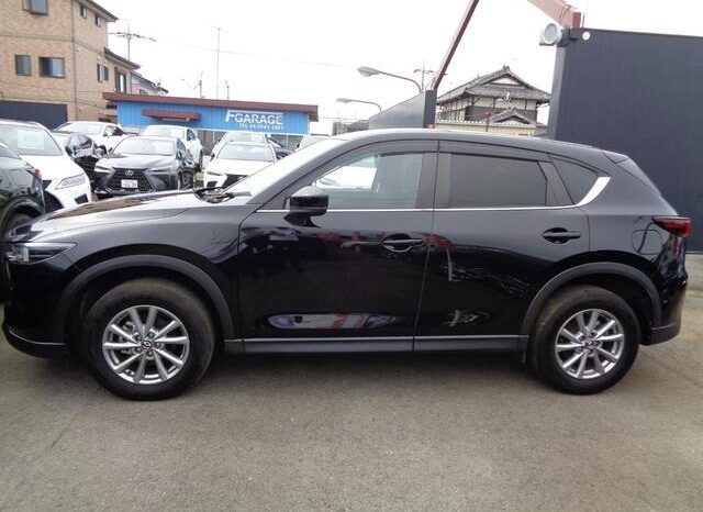 
								MAZDA CX-5 full									