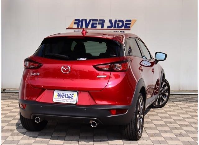 
								MAZDA CX-3 full									