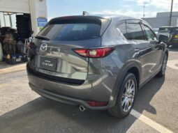 
										MAZDA CX-5 full									