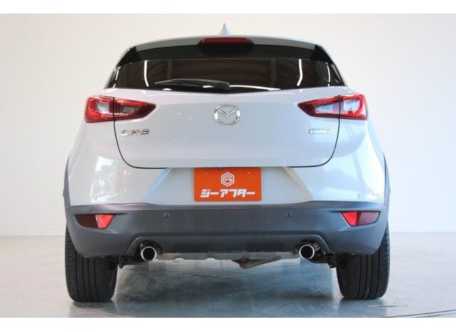 
								MAZDA CX-3 full									