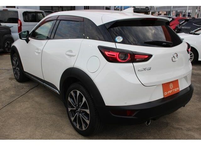 
								MAZDA CX-3 full									