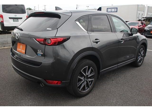 
								MAZDA CX-5 full									