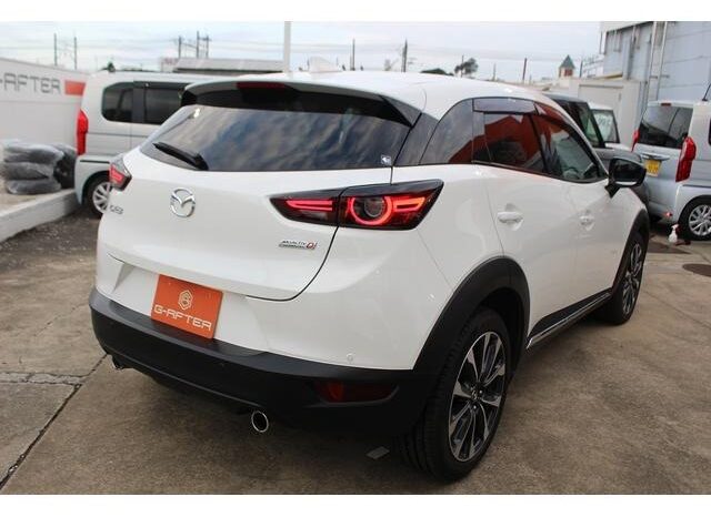
								MAZDA CX-3 full									