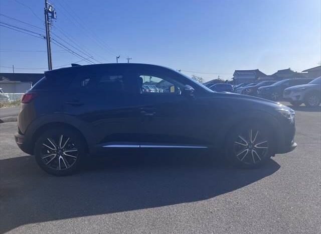 
								MAZDA CX-3 full									