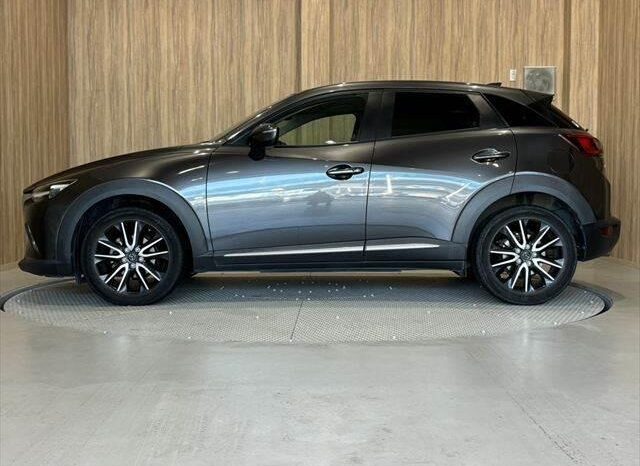 
								MAZDA CX-3 full									