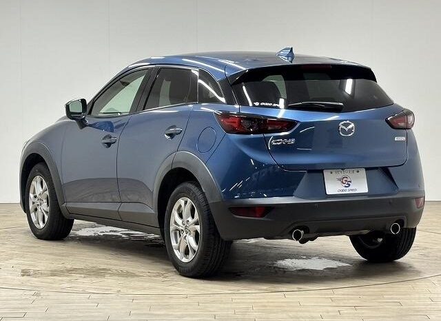 
								MAZDA CX-3 full									