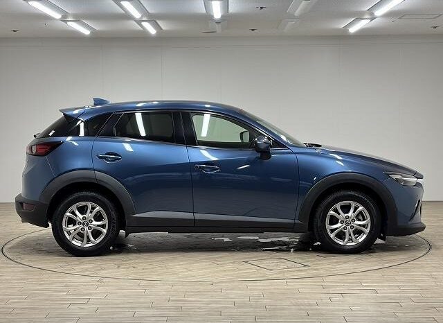 
								MAZDA CX-3 full									