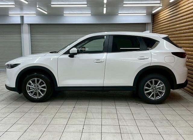 
								MAZDA CX-5 full									