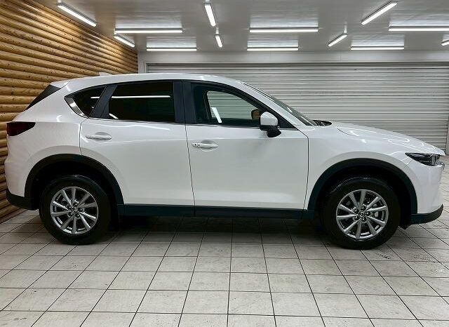 
								MAZDA CX-5 full									