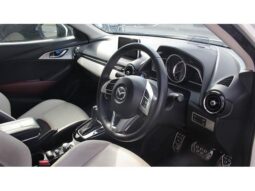
										MAZDA CX-3 full									