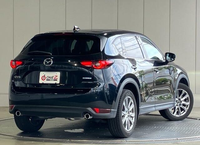 
								MAZDA CX-5 full									