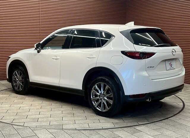 
								MAZDA CX-5 full									