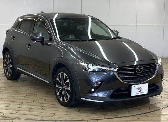 
								MAZDA CX-3 full									