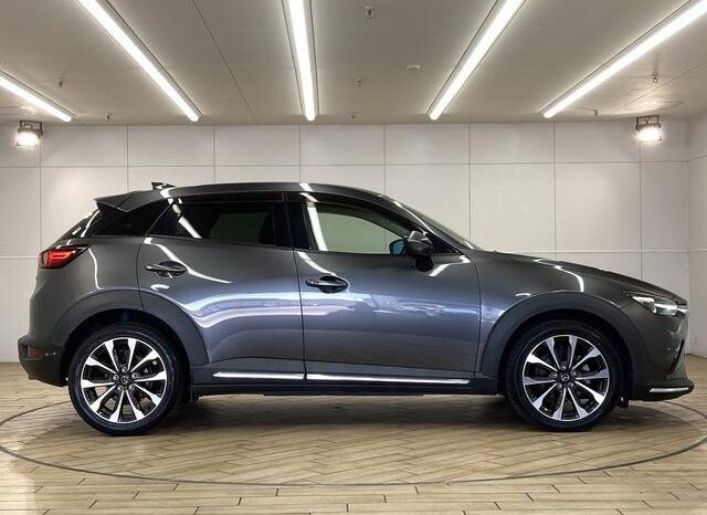 
								MAZDA CX-3 full									