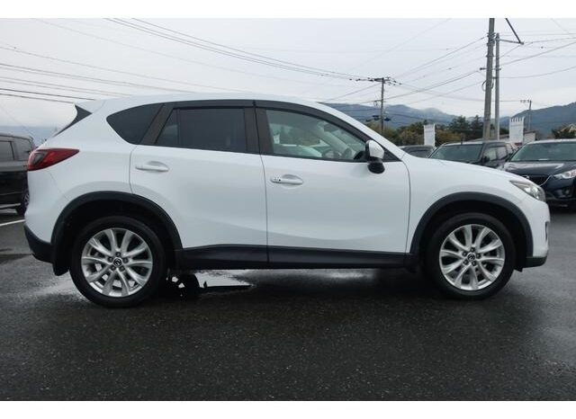 
								MAZDA CX-5 full									