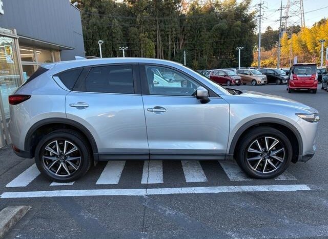 
								MAZDA CX-5 full									