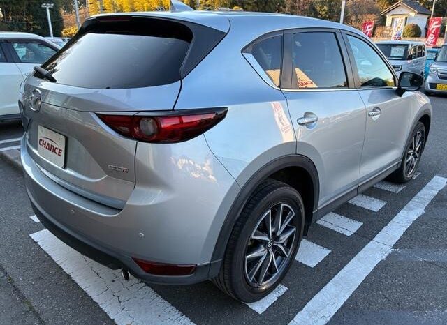 
								MAZDA CX-5 full									