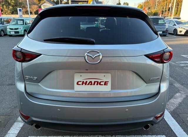 
								MAZDA CX-5 full									
