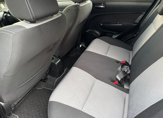 
								SUZUKI SWIFT 2012 full									