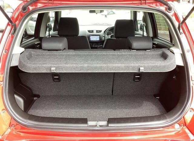 
								SUZUKI SWIFT 2011 full									