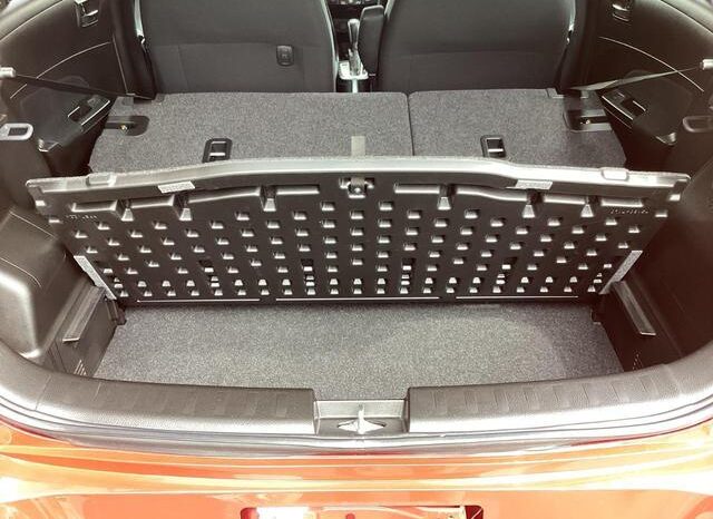 
								SUZUKI SWIFT 2011 full									