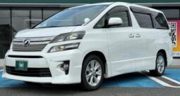 TOYOTA VELLFIRE 2014