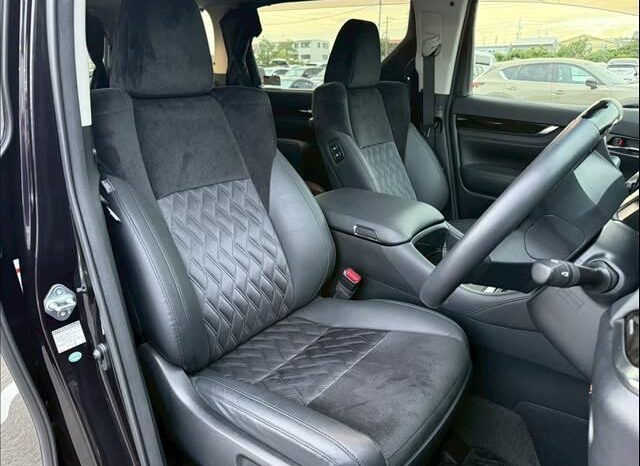 
								TOYOTA VELLFIRE 2015 full									