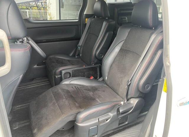 
								TOYOTA VELLFIRE 2014 full									