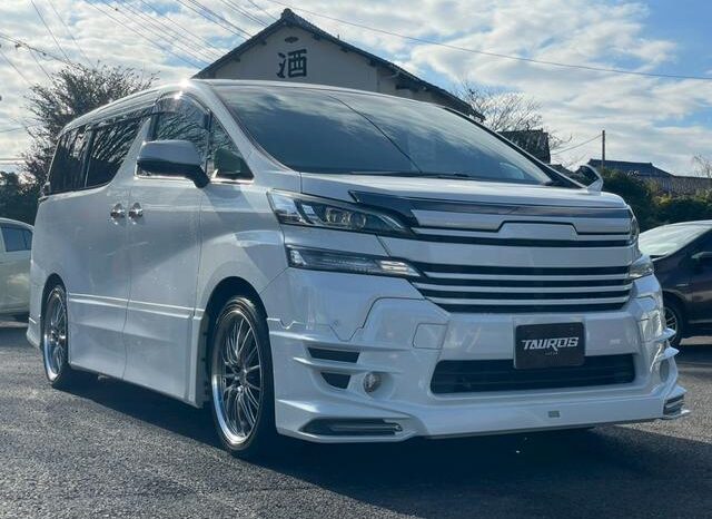 
								TOYOTA VELLFIRE 2017 full									