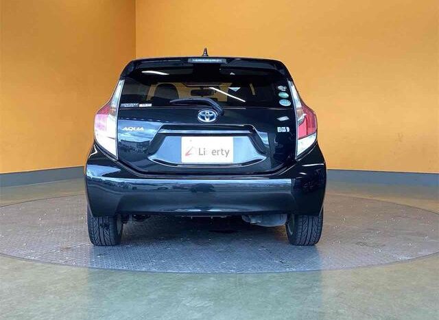 
								TOYOTA AQUA 2016 full									