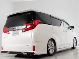 
										TOYOTA VELLFIRE 2017 full									