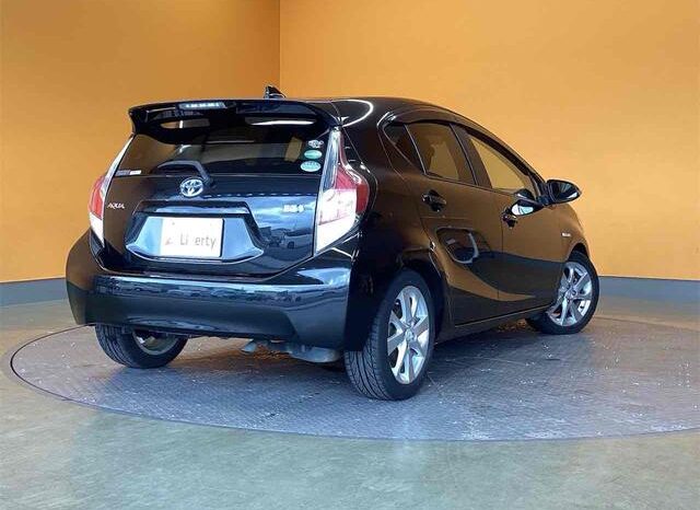 
								TOYOTA AQUA 2016 full									