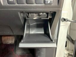 
										TOYOTA VELLFIRE 2013 full									