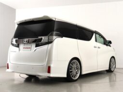 
										TOYOTA VELLFIRE 2016 full									